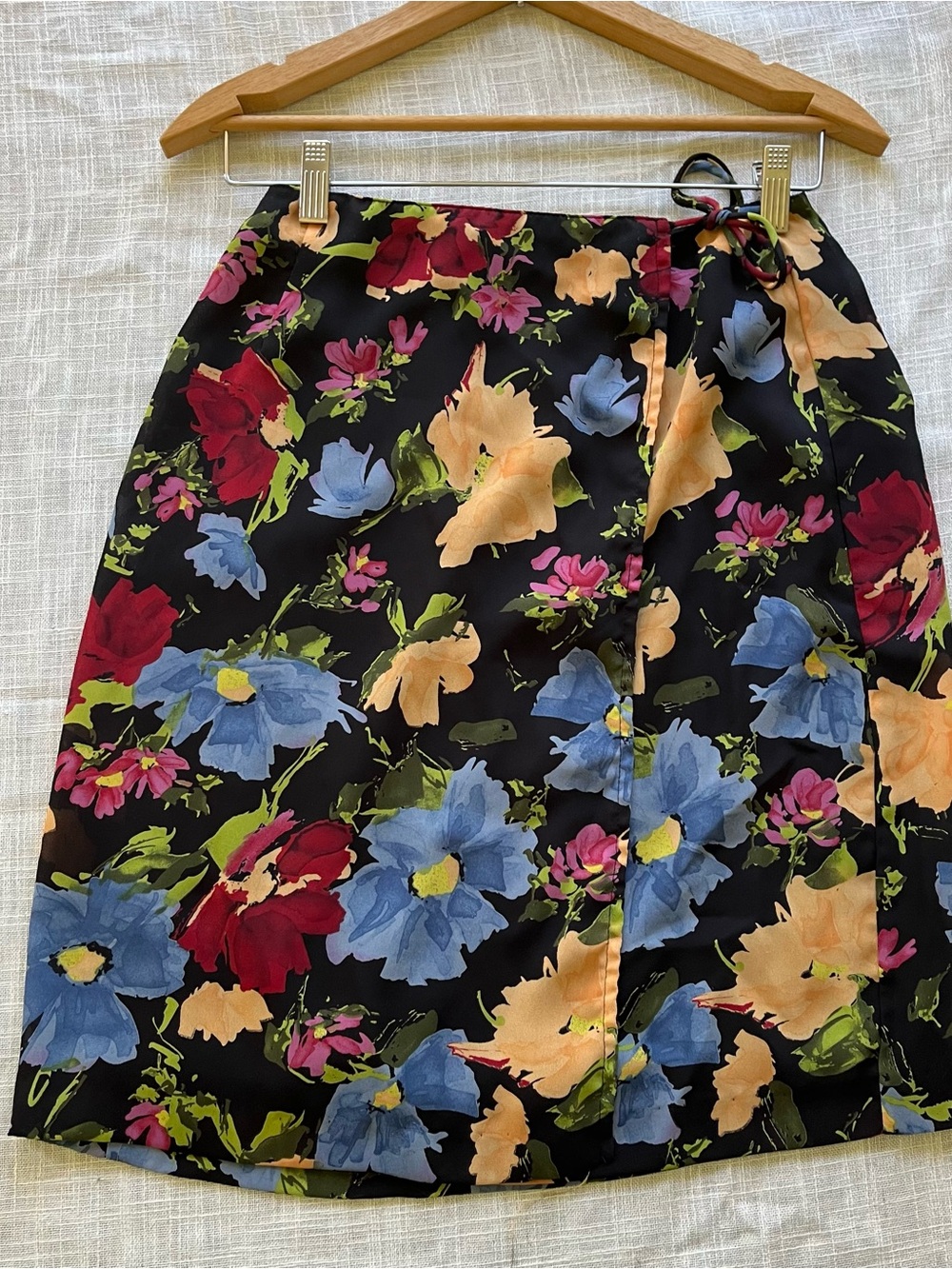 Tailor B. Moss Black Wrap Skirt with Blue, Red & Peach Floral Print